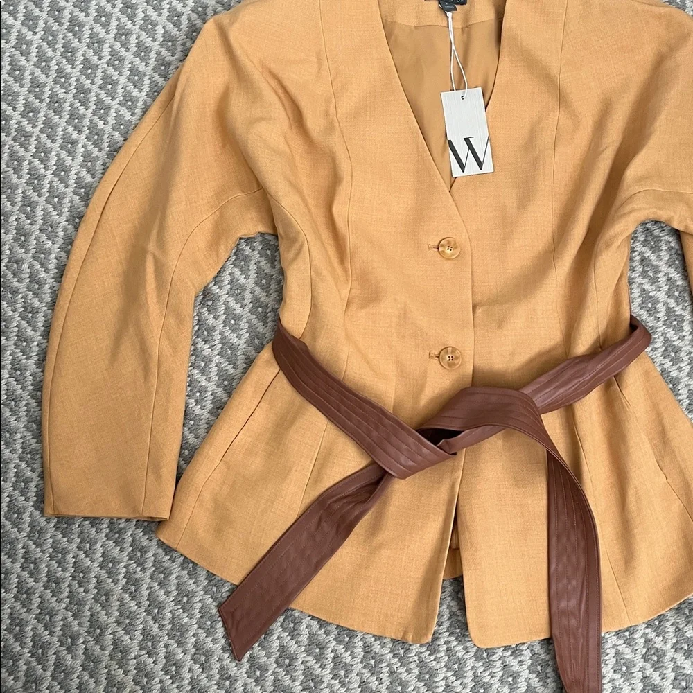 Worthington Camel Blazer with Chocolate Belt Dolman Sleeves